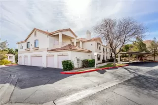 Photo #2: 2069663 Listing