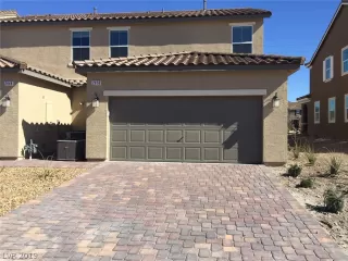 Photo #1: 2069667 Listing 