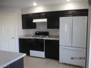 Photo #3: 2069760 Listing 