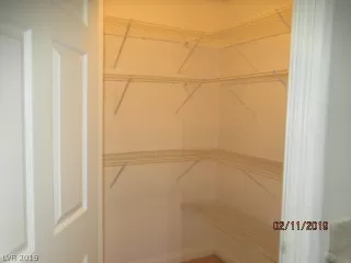 Photo #4: 2069760 Listing 