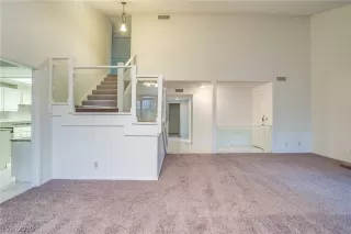 Photo #6: 2069811 Listing 