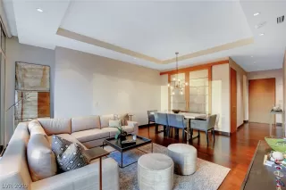 Photo #5: 2069964 Listing