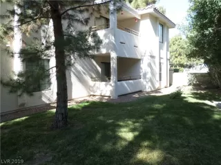 Photo #1: 2069982 Listing 