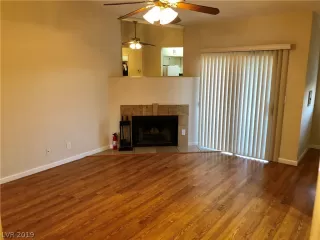 Photo #4: 2070001 Listing