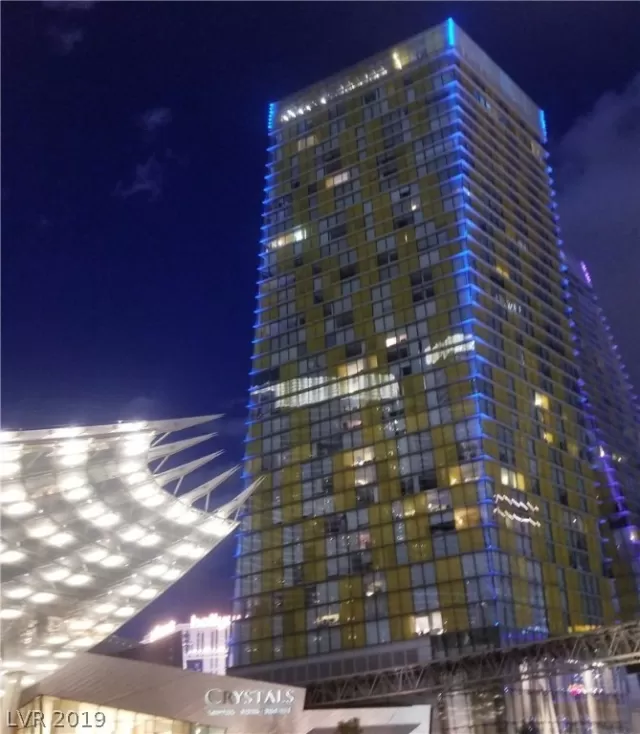 MLS: 2070037 Condo For Sale