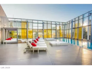 Photo #3: 2070037 Listing