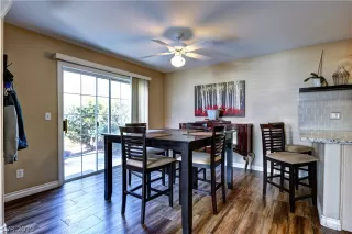 Photo #3: 2070039 Listing