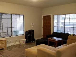 Photo #4: 2070069 Listing