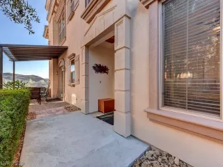 Photo #1: 2070186 Listing