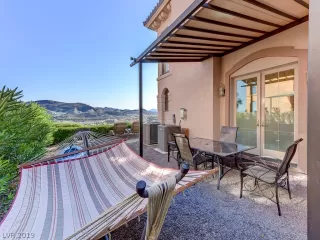 Photo #4: 2070186 Listing