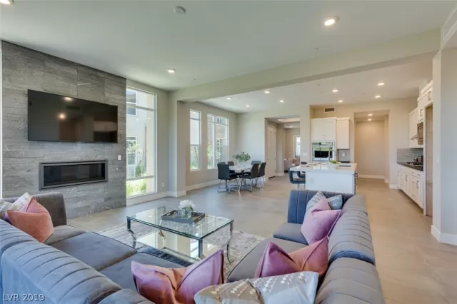 MLS: 2070227 Condo For Sale