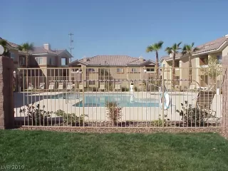 Photo #3: 2070316 Listing 