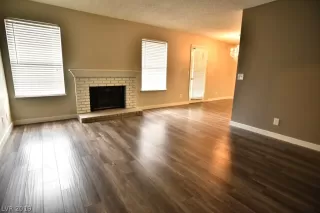 Photo #1: 2070320 Listing 