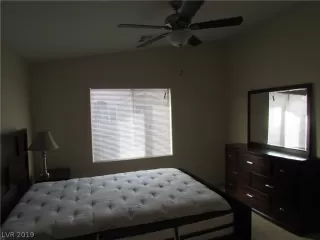 Photo #6: 2070328 Listing