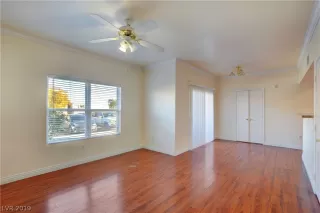 Photo #2: 2070336 Listing 