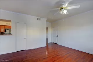 Photo #4: 2070336 Listing 