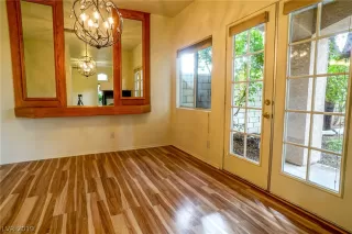 Photo #3: 2070341 Listing 