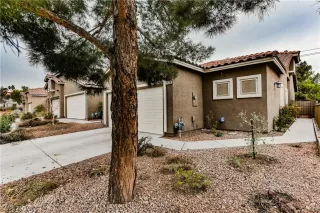 Photo #1: 2070354 Listing 