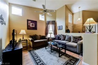 Photo #5: 2070354 Listing 