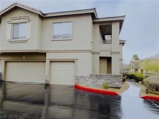 Photo #2: 2070421 Listing