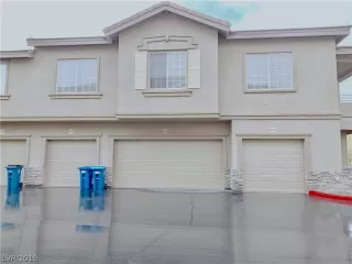 Photo #4: 2070421 Listing