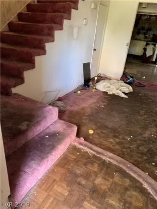 Photo #1: 2070461 Listing