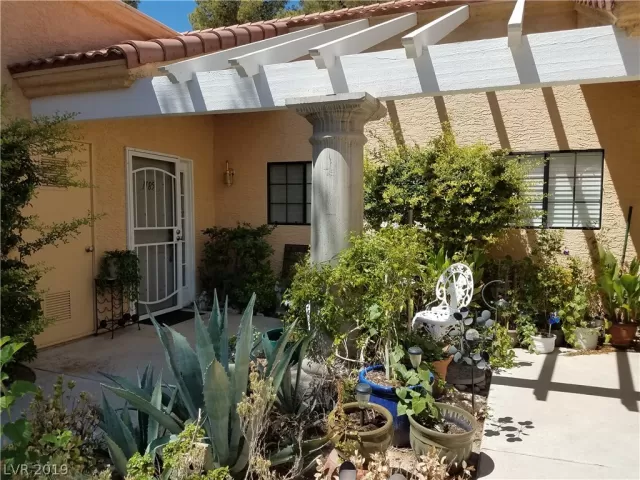 MLS: 2070463 Condo For Sale