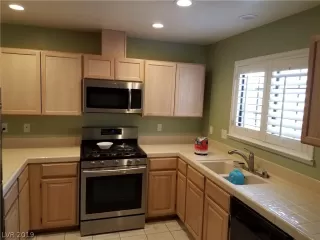 Photo #1: 2070463 Listing