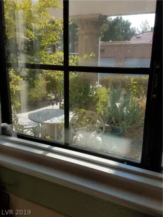 Photo #2: 2070463 Listing