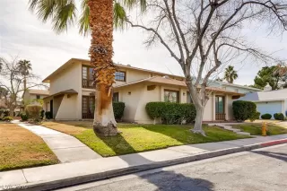 Photo #1: 2070494 Listing