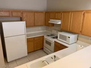 Photo #3: 2070502 Listing 