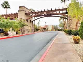 Photo #1: 2070619 Listing