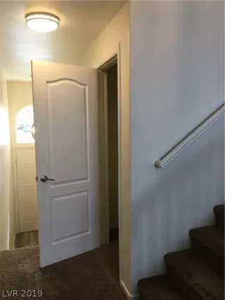 Photo #4: 2070696 Listing