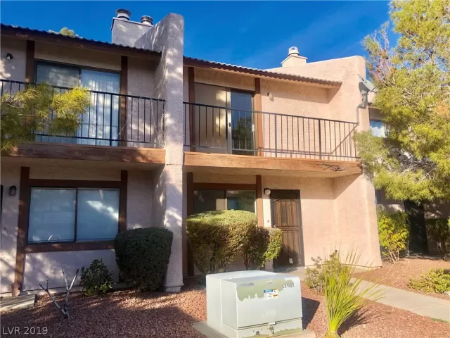 MLS: 2070700 Condo For Sale