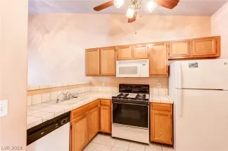 Photo #2: 2070828 Listing 