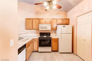 Photo #5: 2070828 Listing 