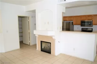 Photo #2: 2070852 Listing