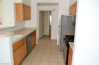 Photo #3: 2070852 Listing