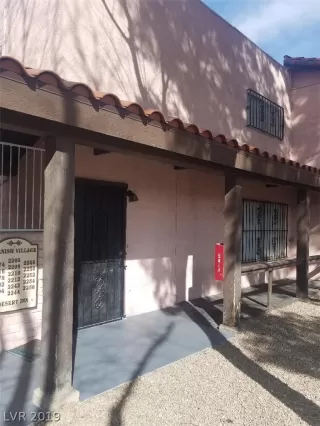 Photo #1: 2070873 Listing 