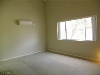 Photo #3: 2070899 Listing 