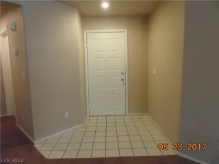 Photo #3: 2070954 Listing