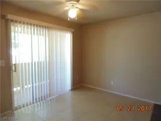 Photo #6: 2070954 Listing