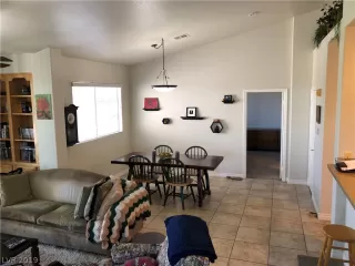 Photo #3: 2070999 Listing 