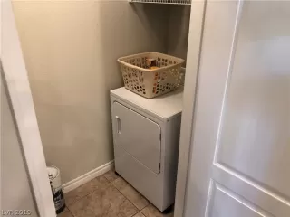 Photo #6: 2070999 Listing 