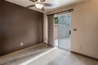 Photo #6: 2071022 Listing