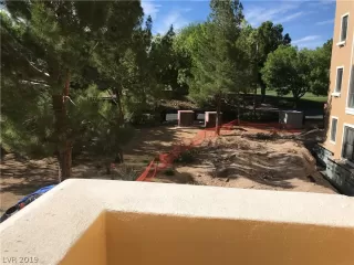 Photo #3: 2071061 Listing 