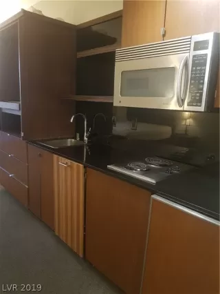 Photo #6: 2071061 Listing 