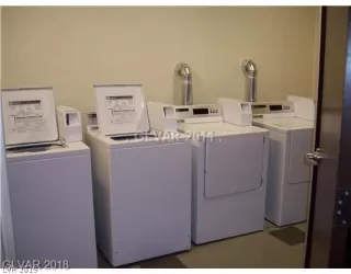 Photo #5: 2071065 Listing