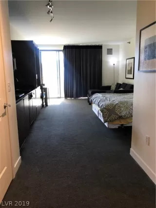 Photo #6: 2071068 Listing 