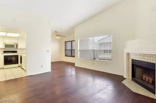 Photo #2: 2071148 Listing